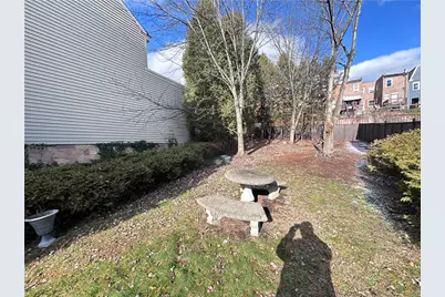 5323 Broad St, Pittsburgh, PA 15224 - Photo 26