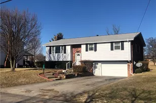 140 Redstone Furnace Rd, South Union Township, PA 15445 - Photo 2