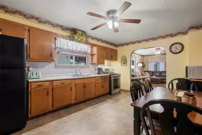 44 Franklin Avenue, Ellwood City, PA 16117 - Photo 8