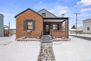 44 Franklin Ave, Ellwood City, PA 16117 - Photo 1