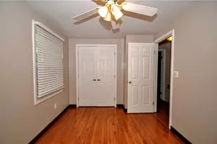 603 Meade Dr, Moon/Crescent Twp, PA 15108 - Photo 28