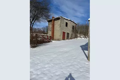 2139 Lincoln Hwy, Jenner Township, PA 15531 - Photo 6