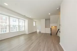 2801 Pointe View Dr, Adams Township, PA 16046 - Photo 6