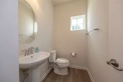 2801 Pointe View Dr, Adams Township, PA 16046 - Photo 10