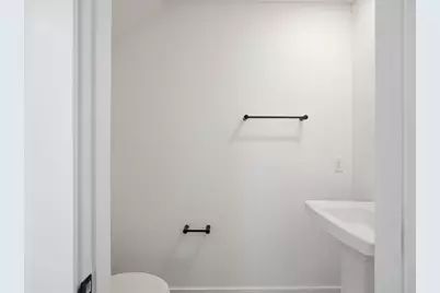 302 Highbridge Ln, Cranberry Township, PA 16066 - Photo 12