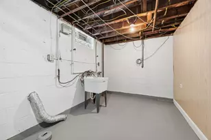 76 Valleyview Dr, Economy, PA 15003 - Photo 32