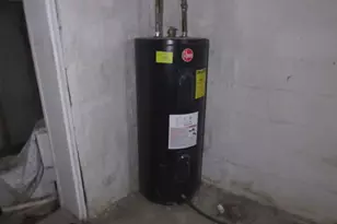 206 Lookout Ave, Charleroi Boro, PA 15022 - Photo 16