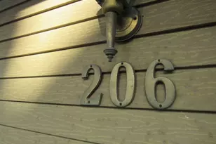 206 Lookout Ave, Charleroi Boro, PA 15022 - Photo 4