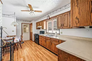 2913 Saranac Dr, South Pymatuning Township, PA 16150 - Photo 14