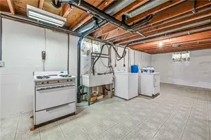 2913 Saranac Dr, South Pymatuning Township, PA 16150 - Photo 32