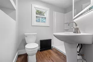 218 Burkhart Ave, Ross Twp, PA 15229 - Photo 18