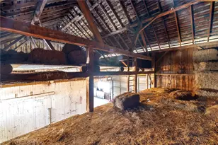 118 Saltarka Ln, Zelienople, PA 16063 - Photo 32