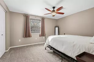 711 Newton Square, Moon/Crescent Twp, PA 15108 - Photo 20