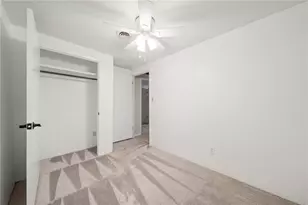 216 Clubhouse Dr, Loyalhanna, PA 15681 - Photo 38