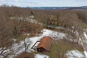 216 Clubhouse Dr, Loyalhanna, PA 15681 - Photo 46