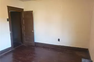 1 Camp Ave, Braddock, PA 15104 - Photo 6