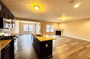 6469 Lindsey Ln, Export, PA 15632 - Photo 4