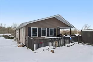 644 Palo Alto Dr, Perry Township, PA 16117 - Photo 14