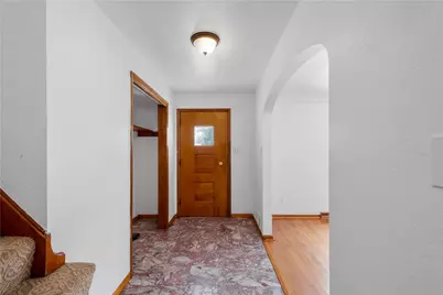 3930 Edge Rd, Pittsburgh, PA 15227 - Photo 4