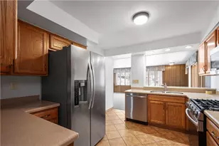 3930 Edge Rd, Pittsburgh, PA 15227 - Photo 12