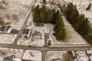 147 Carmichaels St, Dry Tav-Rices Landing, PA 15357 - Photo 36