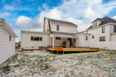 147 Carmichaels St, Dry Tav-Rices Landing, PA 15357 - Photo 32