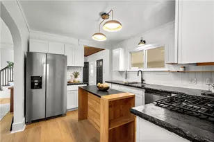 147 Carmichaels St, Dry Tav-Rices Landing, PA 15357 - Photo 8