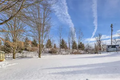 739 Bar Harbor Dr, Pittsburgh, PA 15239 - Photo 26