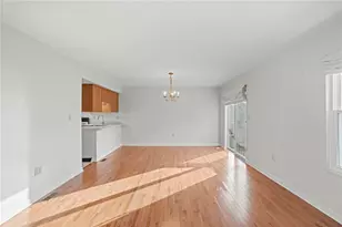 409 Redwood Ct, Ross Twp, PA 15202 - Photo 4