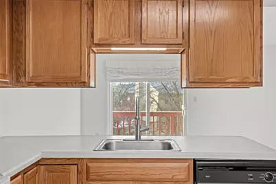 409 Redwood Ct, Ross Twp, PA 15202 - Photo 16