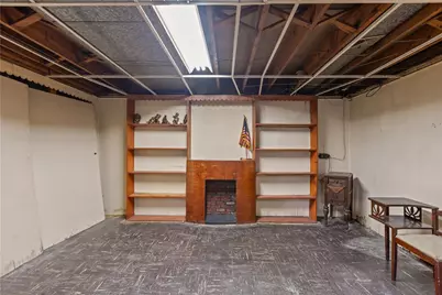 1213 Robinia Dr, Pittsburgh, PA 15221 - Photo 20