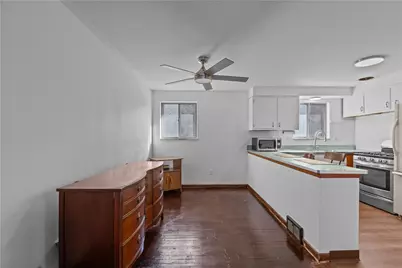 1213 Robinia Dr, Pittsburgh, PA 15221 - Photo 10