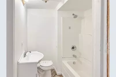 309 Boyles Ave, New Castle, PA 16101 - Photo 6