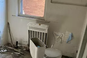 517 Holmes St, Pittsburgh, PA 15221 - Photo 6