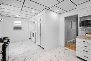 5644 Ollie St, Pittsburgh, PA 15207 - Photo 10