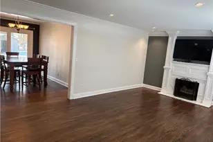 357 Carley Ave, Sharon, PA 16146 - Photo 4