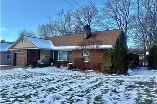 357 Carley Ave, Sharon, PA 16146 - Photo 1