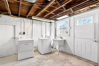 140 4th St, Chartiers, PA 15342 - Photo 40