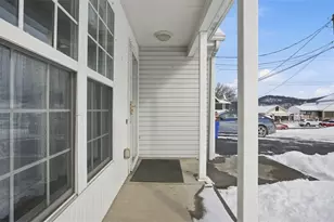 604 Elm Wy, Coraopolis, PA 15108 - Photo 6