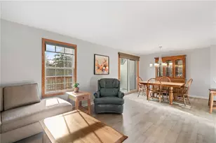 3278 Windstream Dr, Hampton, PA 15044 - Photo 2