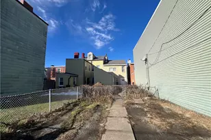 1337 Lowrie St, Pittsburgh, PA 15212 - Photo 2