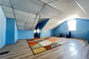 1337 Lowrie St, Pittsburgh, PA 15212 - Photo 6