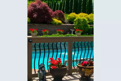 105 Oak Moss, North Fayette, PA 15108 - Photo 6