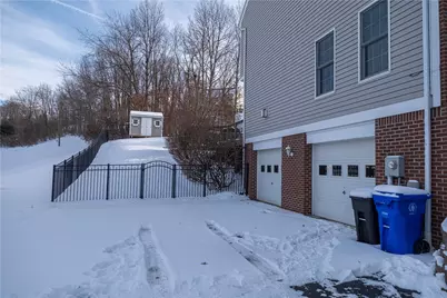 105 Oak Moss, North Fayette, PA 15108 - Photo 2