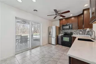 788 Everview Ln, Derry Township, PA 15627 - Photo 10