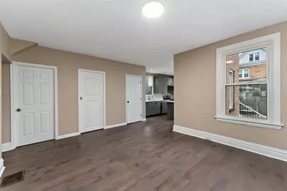 2002 Hampton St, Pittsburgh, PA 15218 - Photo 4