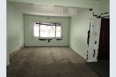 240 E College St, Canonsburg, PA 15317 - Photo 12