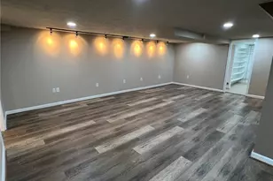 958 Paul St, Hempfield Township, PA 15601 - Photo 20