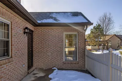 153 Cambridge Dr, Springdale Township, PA 15049 - Photo 2