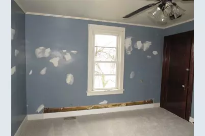 606 Crest Ave, Charleroi Boro, PA 15022 - Photo 18